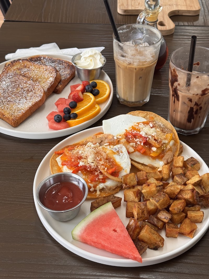 El Mercadito photo 2