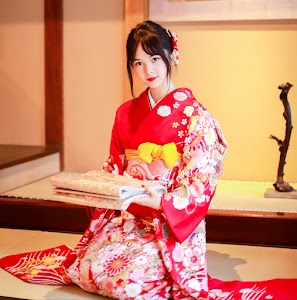 Best flower kimono rental service