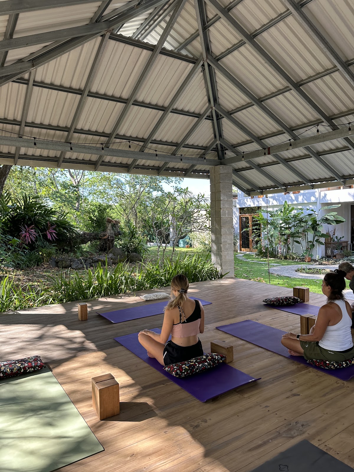 Bienestar Uvita Yoga Shala — 4