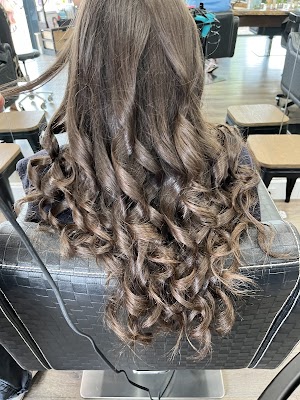 Supernatural Hair & Beauty photo 3