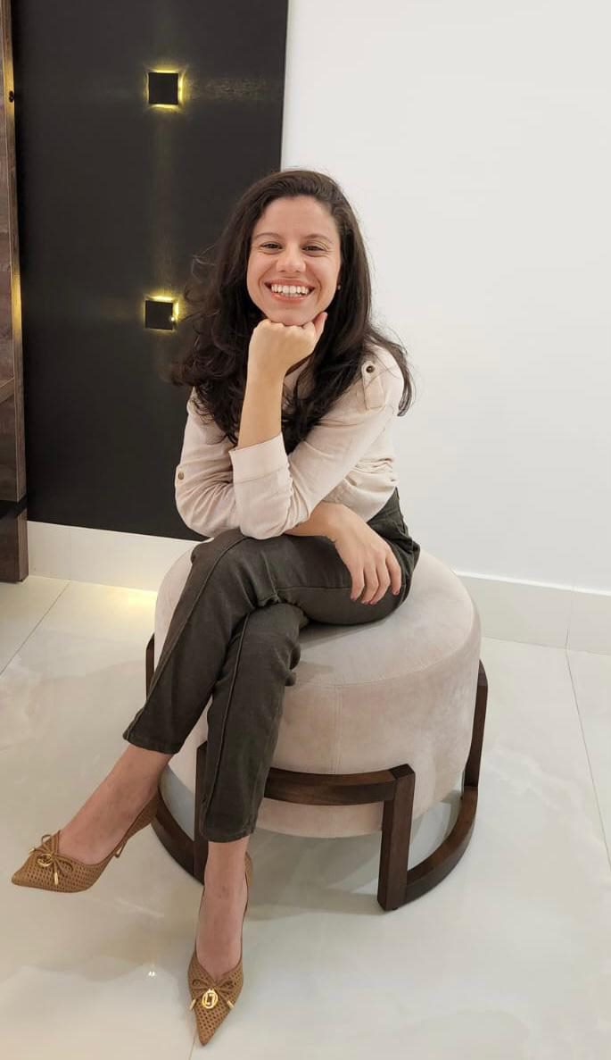 Dra. Jeniffer Pontes - Fisioterapeuta pélvica