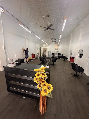 Soni Simone Hairstylist photo 3