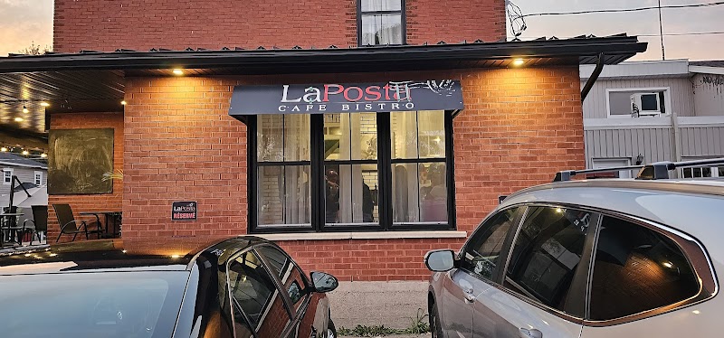 La Posta Café Bistro photo 1