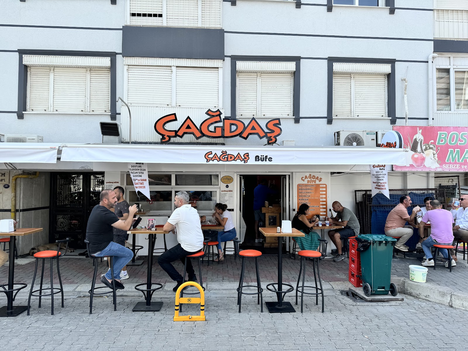 Çağdaş Büfe mekanı
