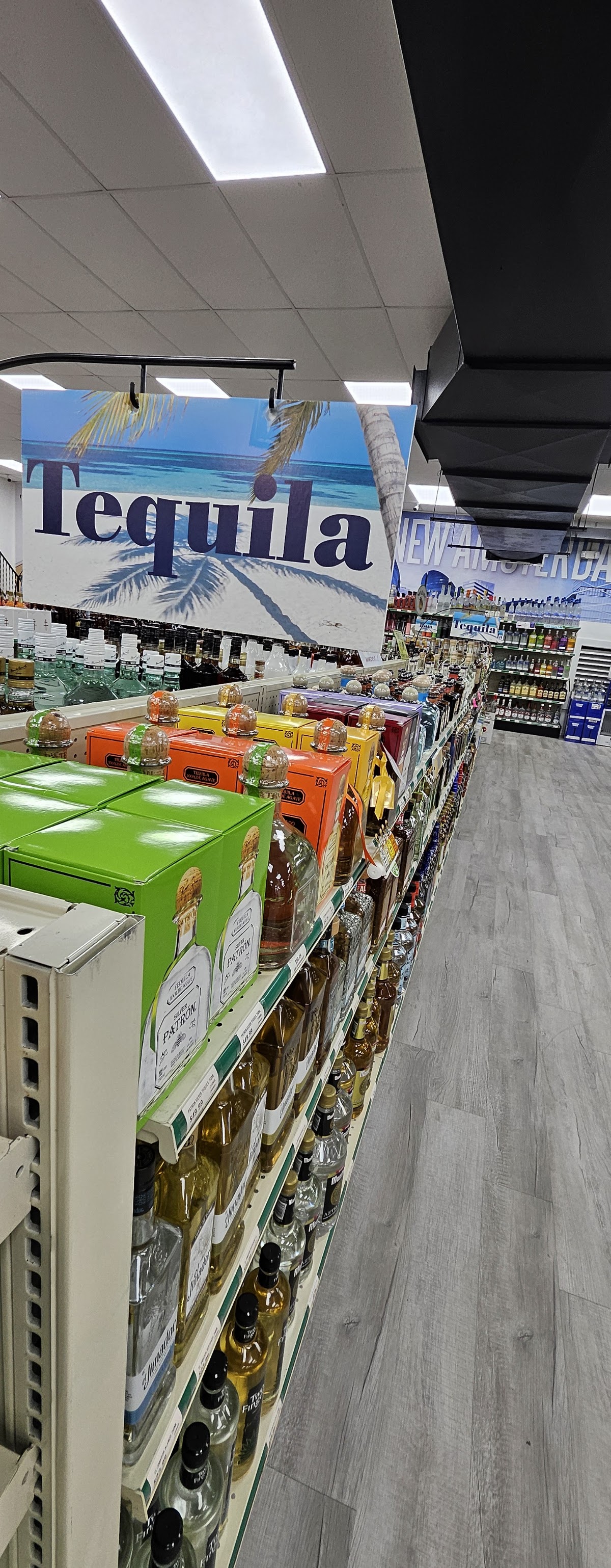 LIQUOR WORLD