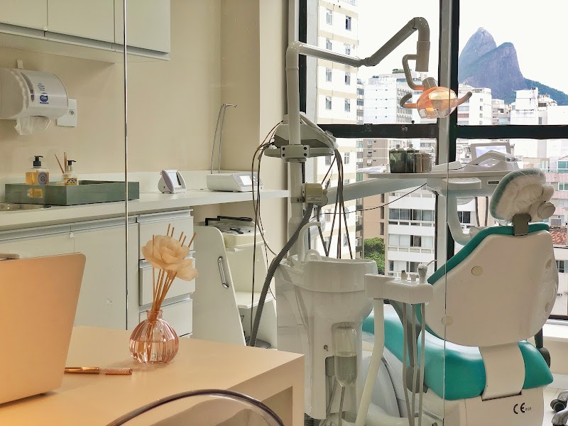 Dra Caroline Alvim e Dra Ana Carolina Cútalo - foto 5