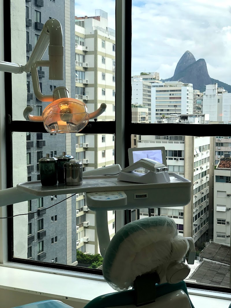 Dra Caroline Alvim e Dra Ana Carolina Cútalo - foto 3