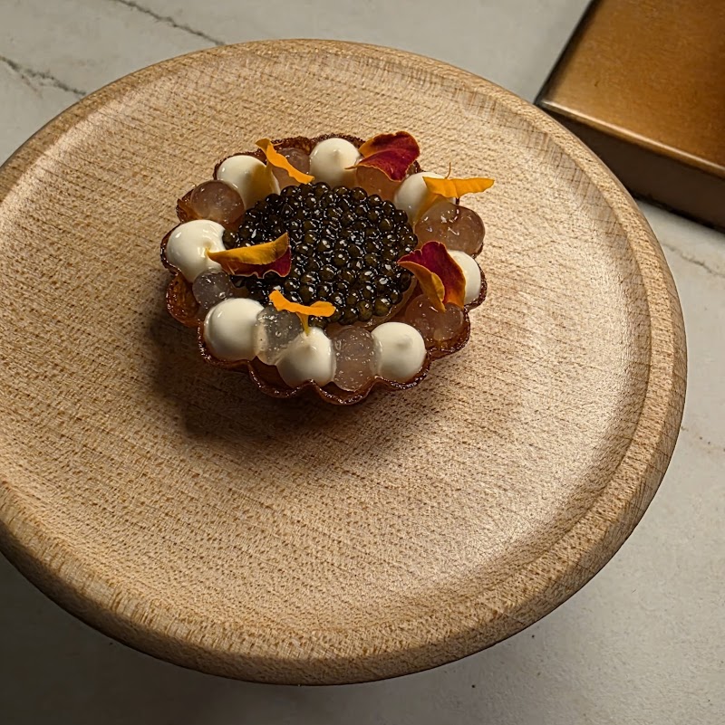 LYLA Restaurant & Rooms