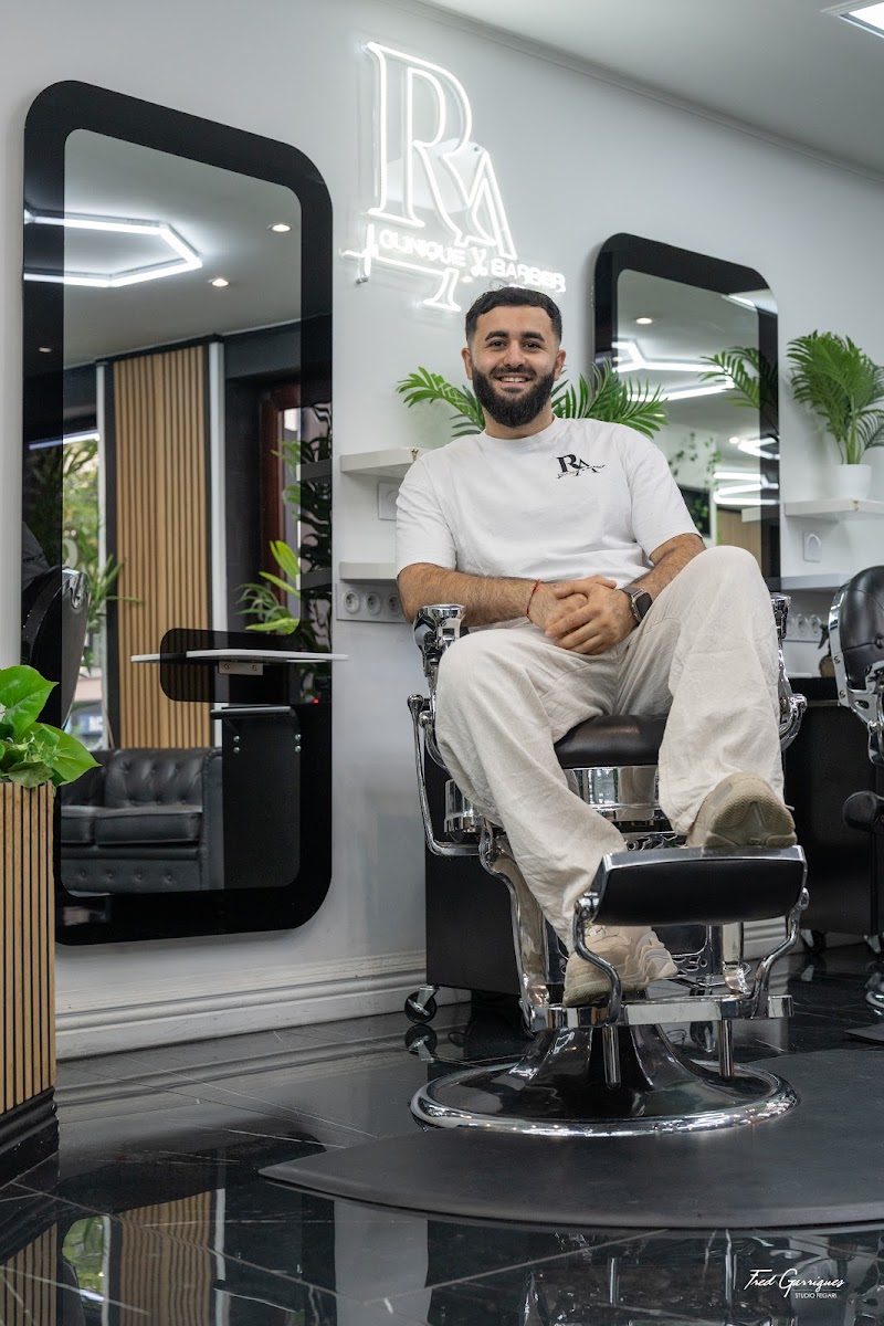 CLINIQUE BARBER — photo 2