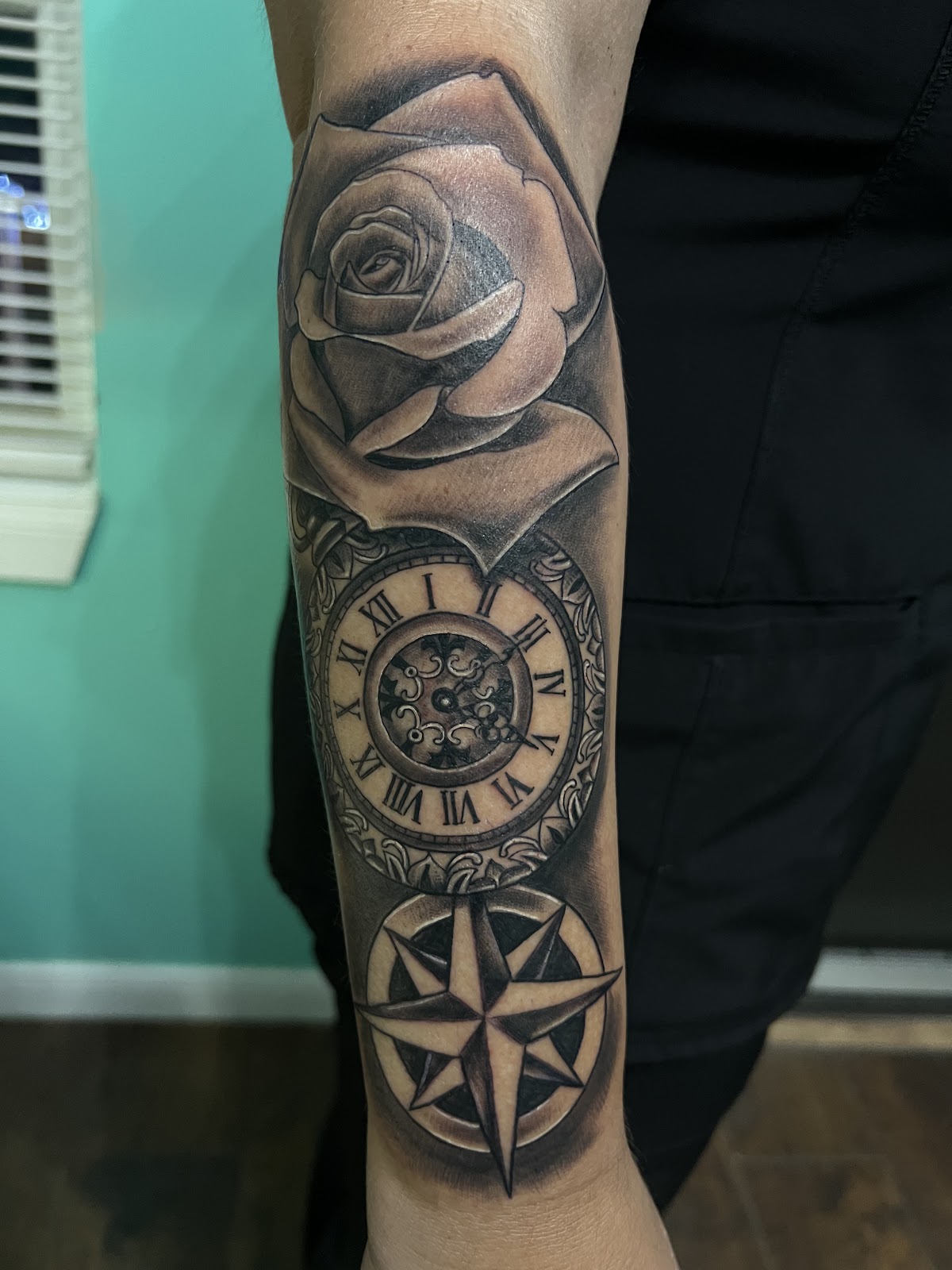 Lucky Sparrow Tattoo Shop and Piercing tattoo work — photo 3