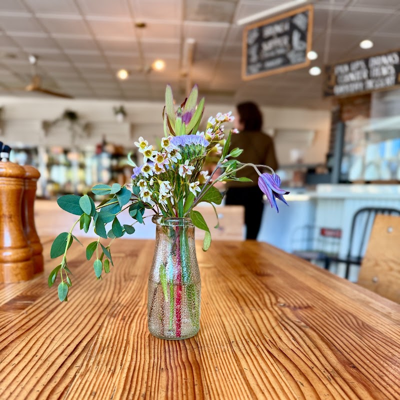 Jackson's Corner - Old Bend photo 1