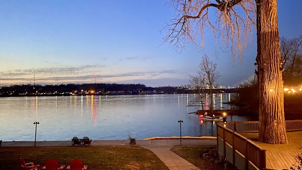 Photo by Valdemar Lucatero