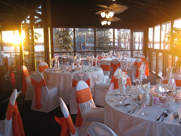 CAPTAIN'S QUARTERS exterior