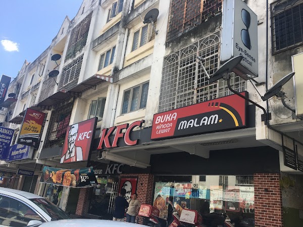 KFC Ampang 2 - Photo 1