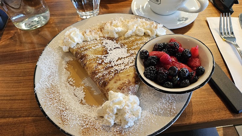 PRESS Coffee Crêpes Cocktails photo 2