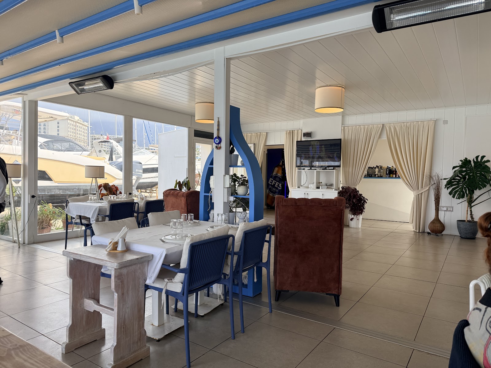 Beyaz Restaurant mekanı