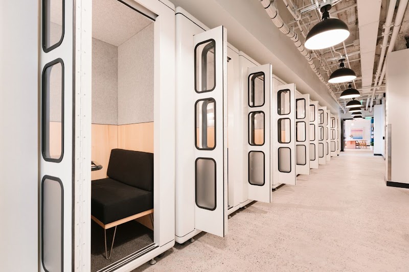 WeWork - Office Space & Coworking