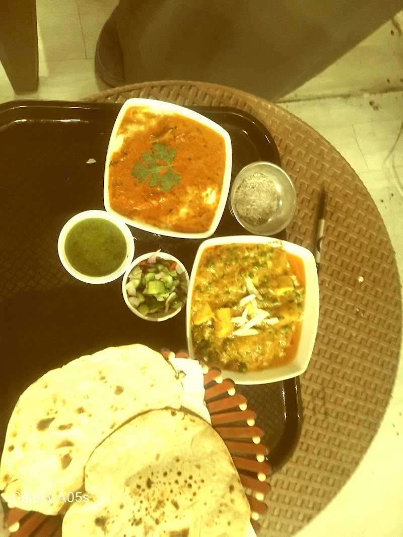 The Mad Monkey Cafe And restaurant photo 6