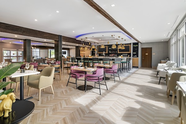 The Summit Kitchen