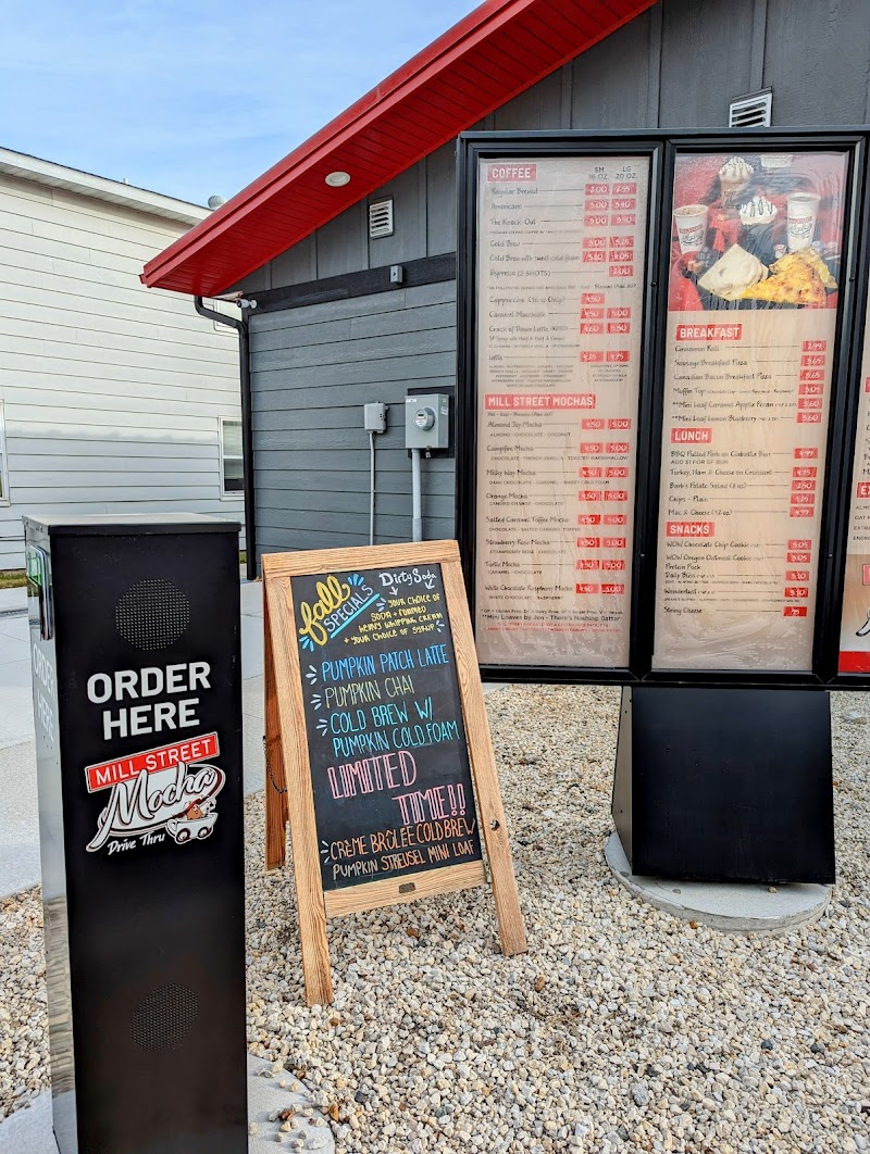 Mill Street Mocha Drive-Thru Coffee Shop photo 4
