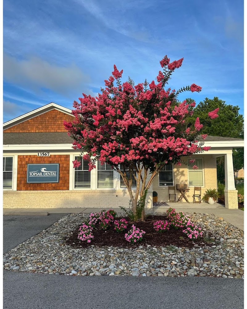 Topsail Dental