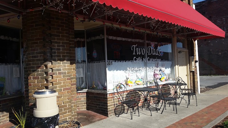 Two Dads Cafe 'N Catering photo 1