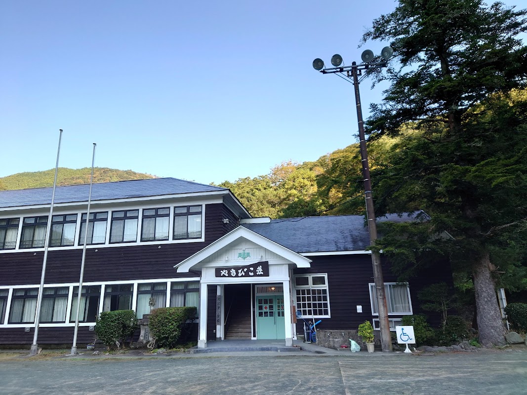 やまびこ荘