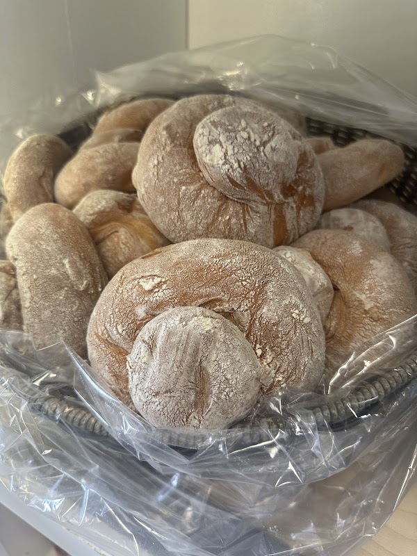 Photo by Santiago Chuta