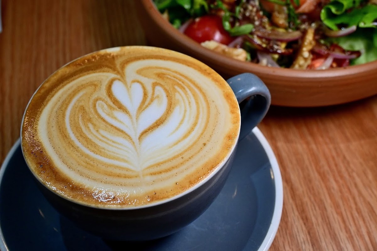 SlowWalker Cafe photo 5
