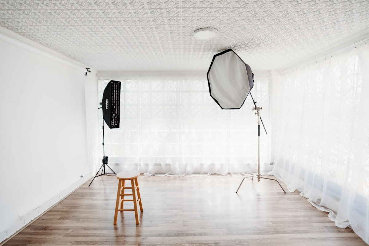 Lisa Kay Photography Corporate Headshots Chicago: Google Places image 4