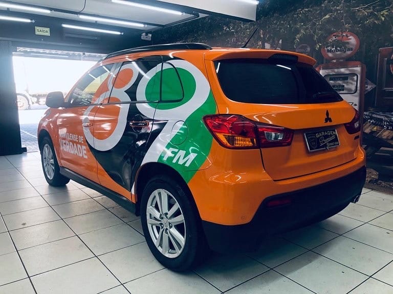 Foto de Garagem Premium | Películas Automotivas | Envelopamento de Eletrodomésticos | Envelopamento de veículos | PPF | Som | Alarme