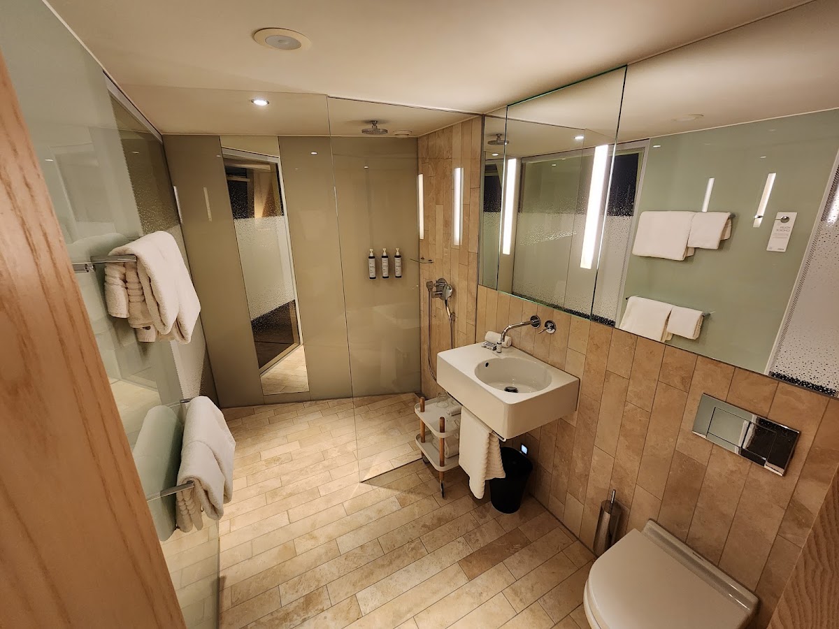 AC Hotel by Marriott Bella Sky Copenhagen, dog-friendly hotel, photo 2