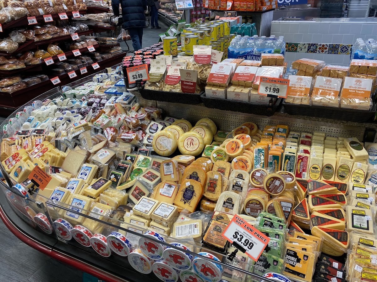 Naperville Fresh Market: Google Places image 3