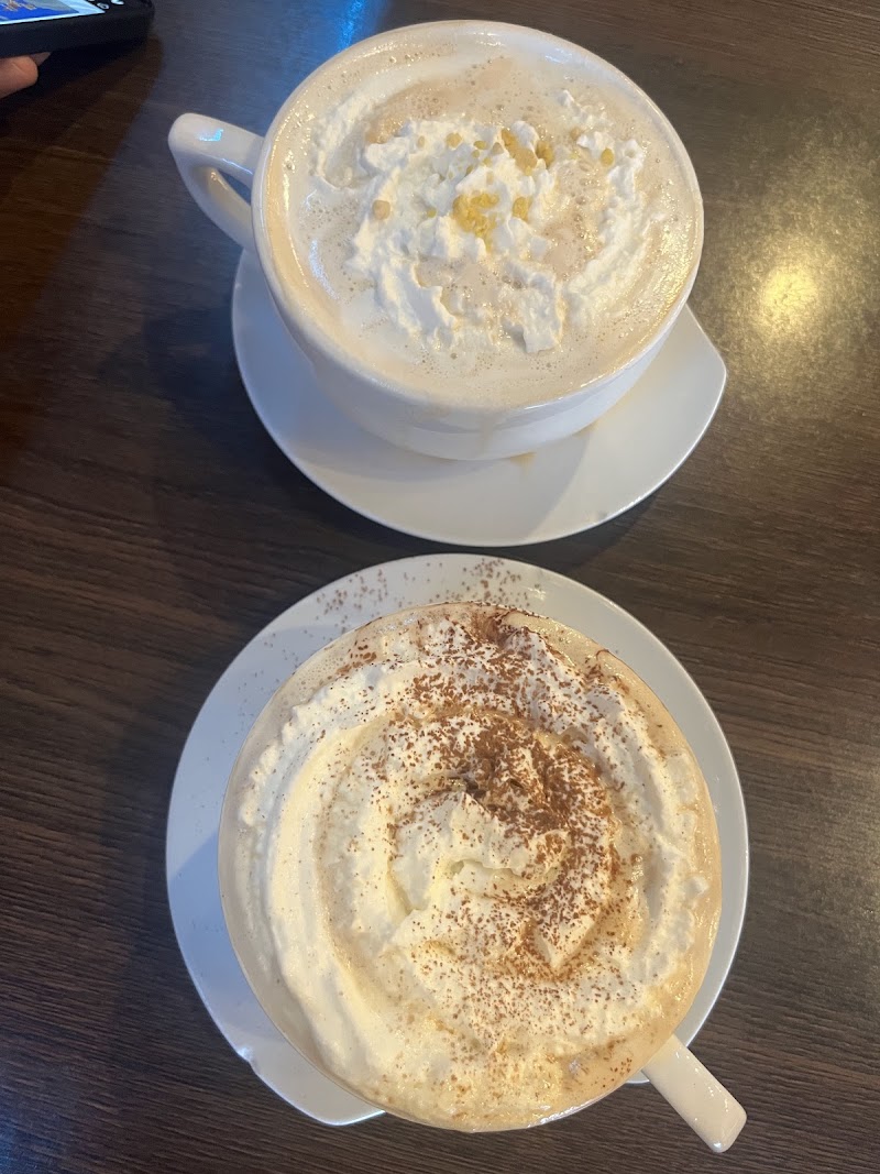 Sips and Such Social House photo 3