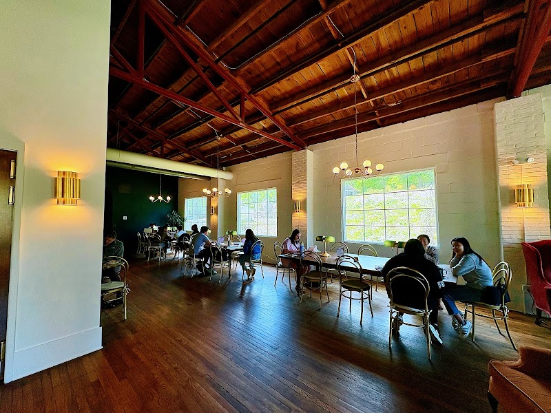 Sessions Stand photo 4