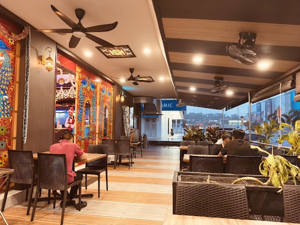 India Gate Restaurant - Photo 1