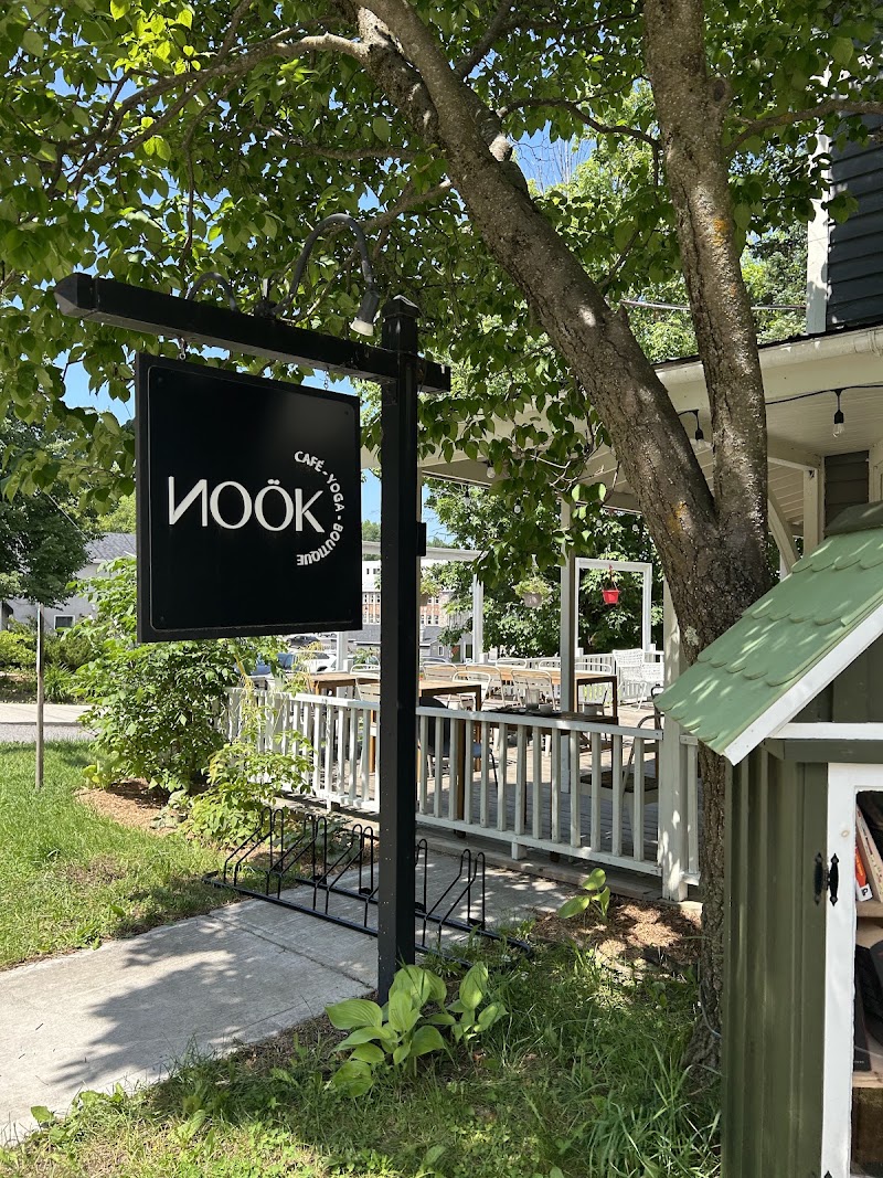 NOÖK | Café - Yoga - Boutique photo 4