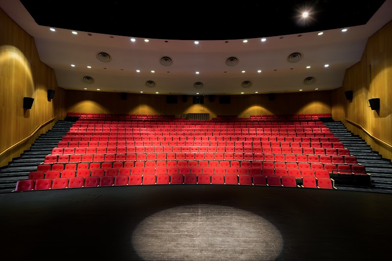 תמונה של מרכז הבמה גני תקווה - אולם אירועים תרבות ובידור