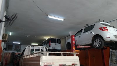 Foto de Centro Automotivo Souza Filhos
