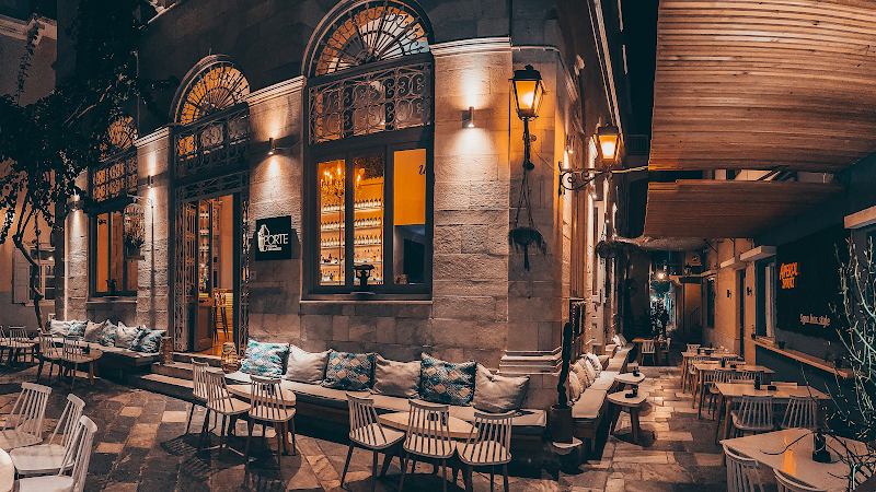 Porte Galleria del Cocktail