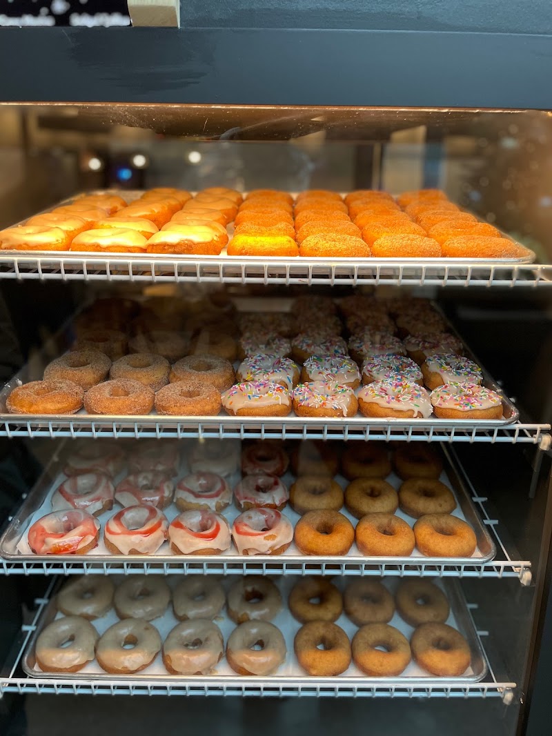 Aroma Maya Coffee & Donuts (Truro Mall) photo 4