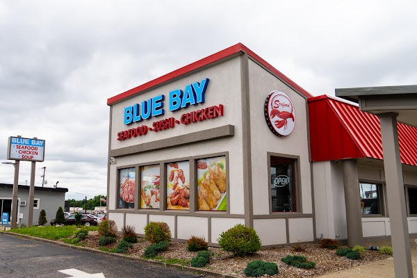 BLUE BAY SEAFOOD SUSHI exterior