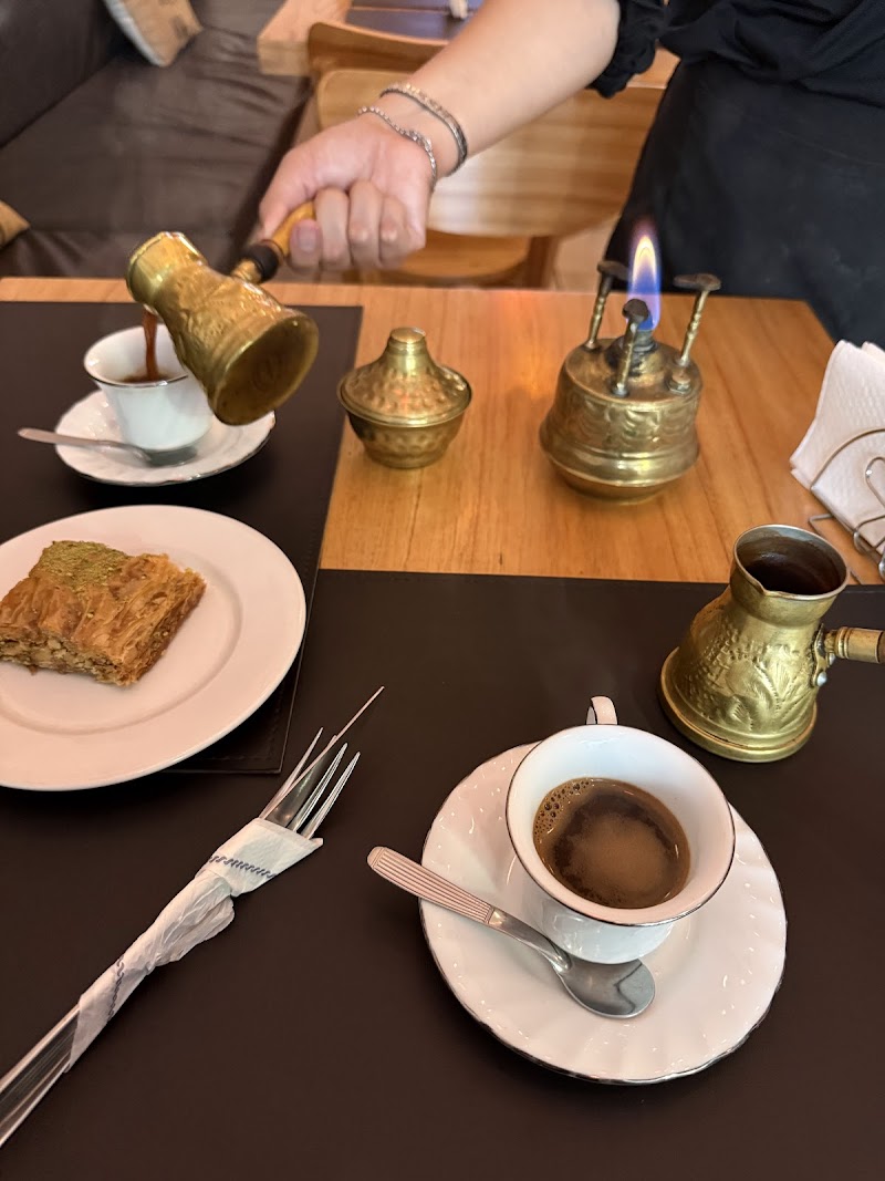 Rifi restaurante comida árabe photo 3