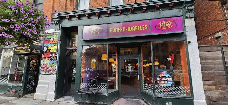 Funk 'n Waffles photo 4