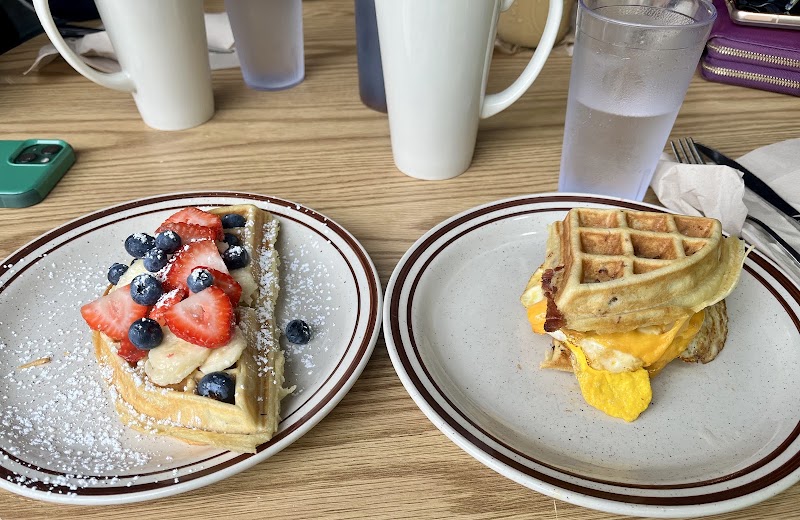 Funk 'n Waffles photo 4
