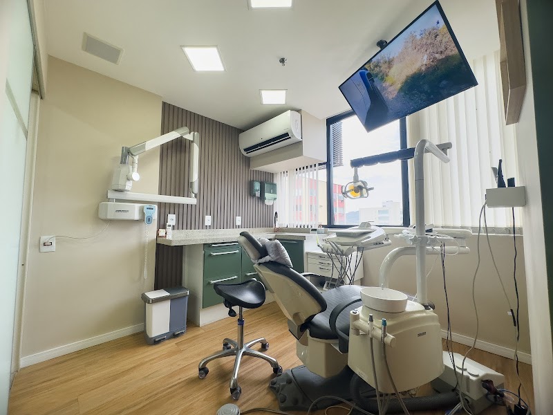 Clinica Implantesim - Prótese e Implante