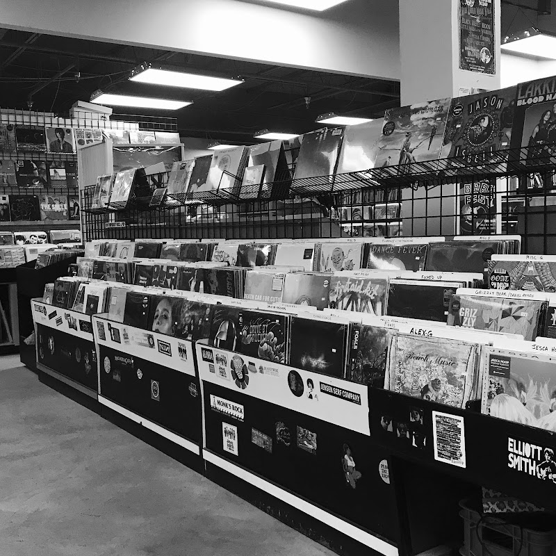 Mojo Books & Records photo 4