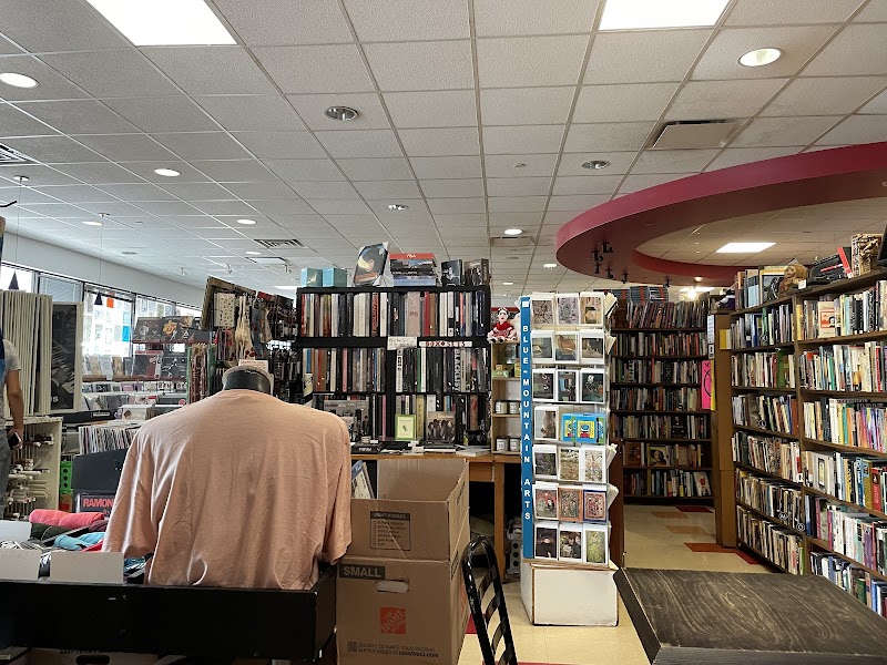 Mojo Books & Records photo 2