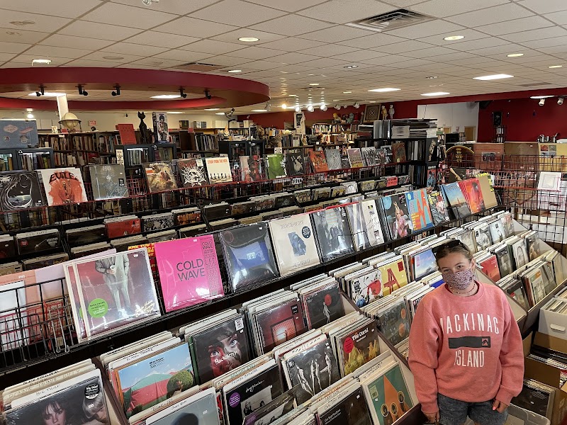 Mojo Books & Records photo 3