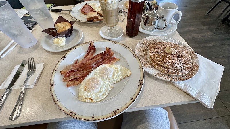 Cinnamon cafe photo 4